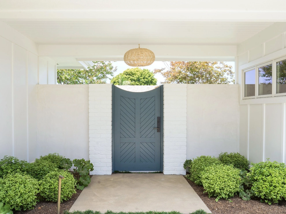 Napa Meets Newport by Molly Wood Garden Design - Photo 5