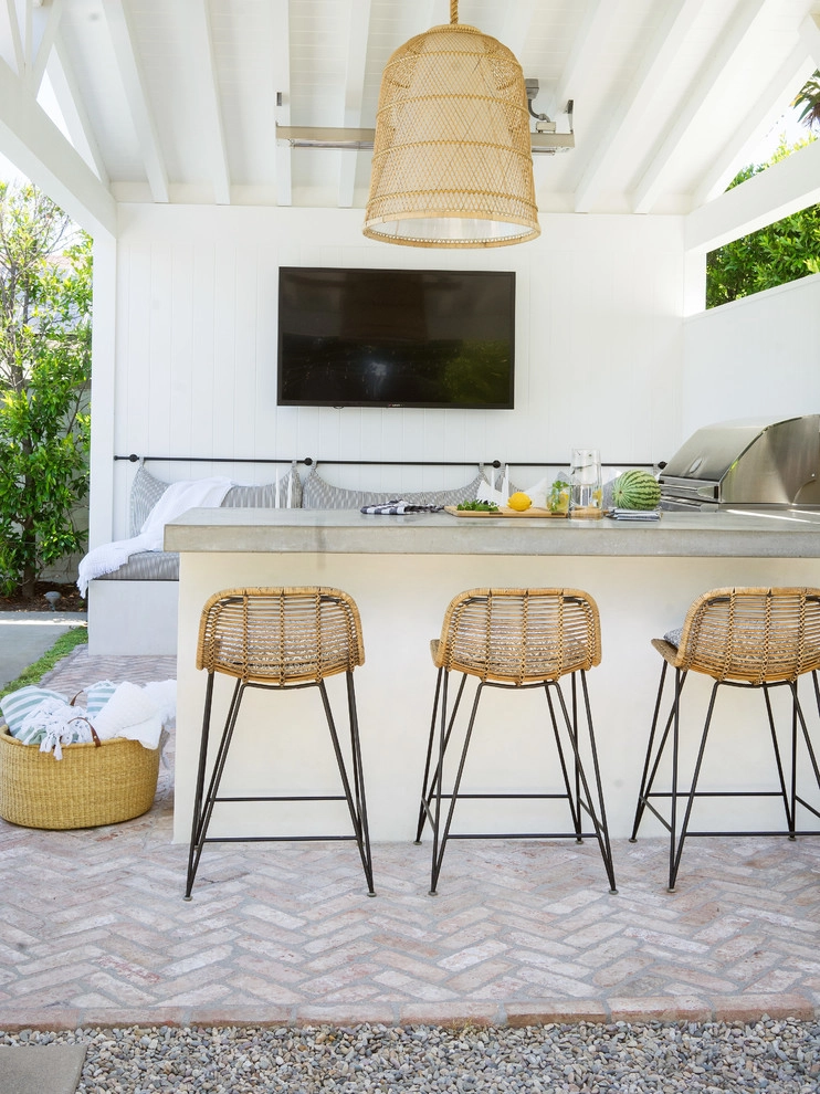 Napa Meets Newport by Molly Wood Garden Design - Photo 2