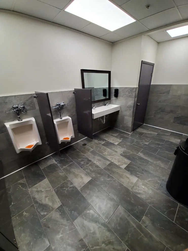Revolution Construction Inc. - Photo 13