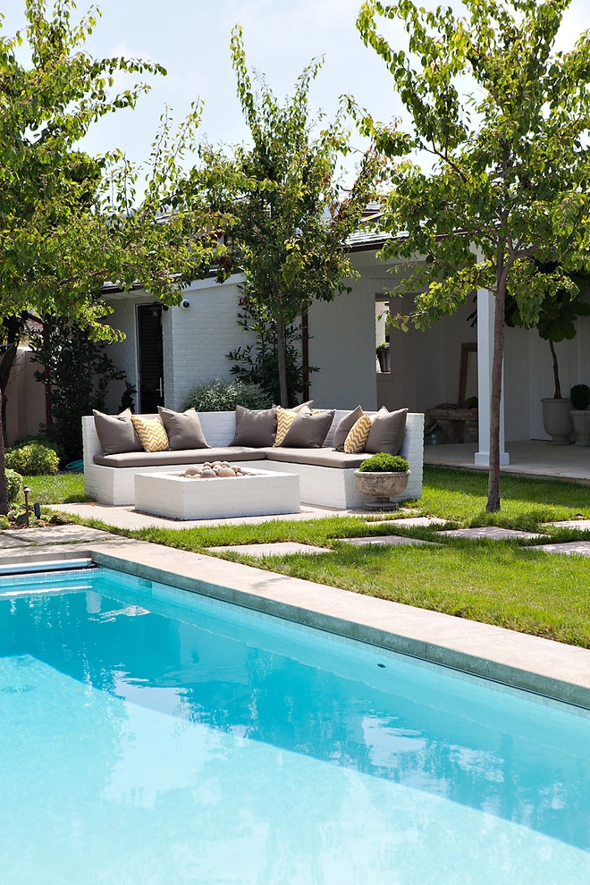 Casual Family Compound by Molly Wood Garden Design - Photo 4
