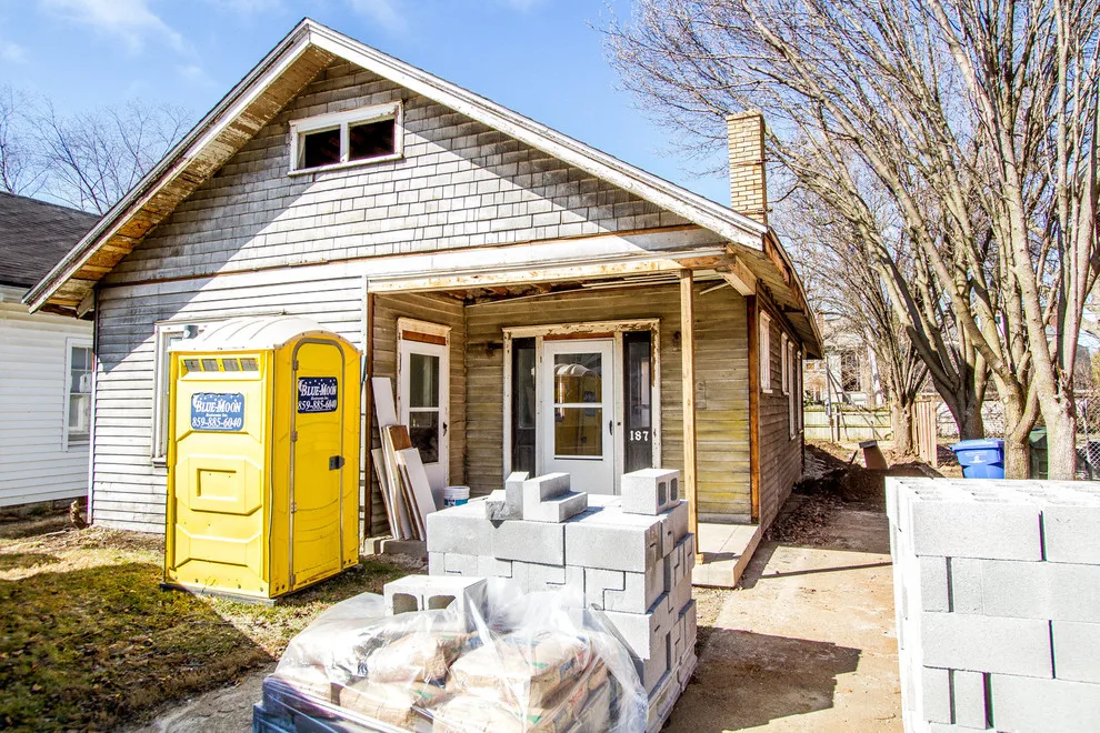 Craftsmen Roofing & Exteriors - Photo 11
