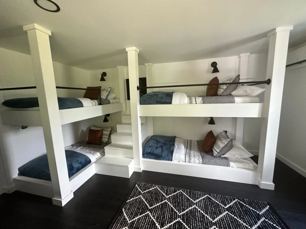 Riverside Blossom Bed and Breakfast by Oshen Home Renovations & Design - Photo 13