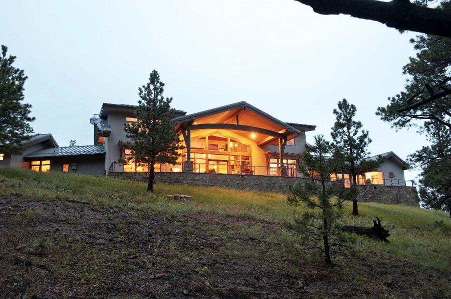 Sky Ridge Residence by Rodwin Architecture & Skycastle Construction - Photo 3