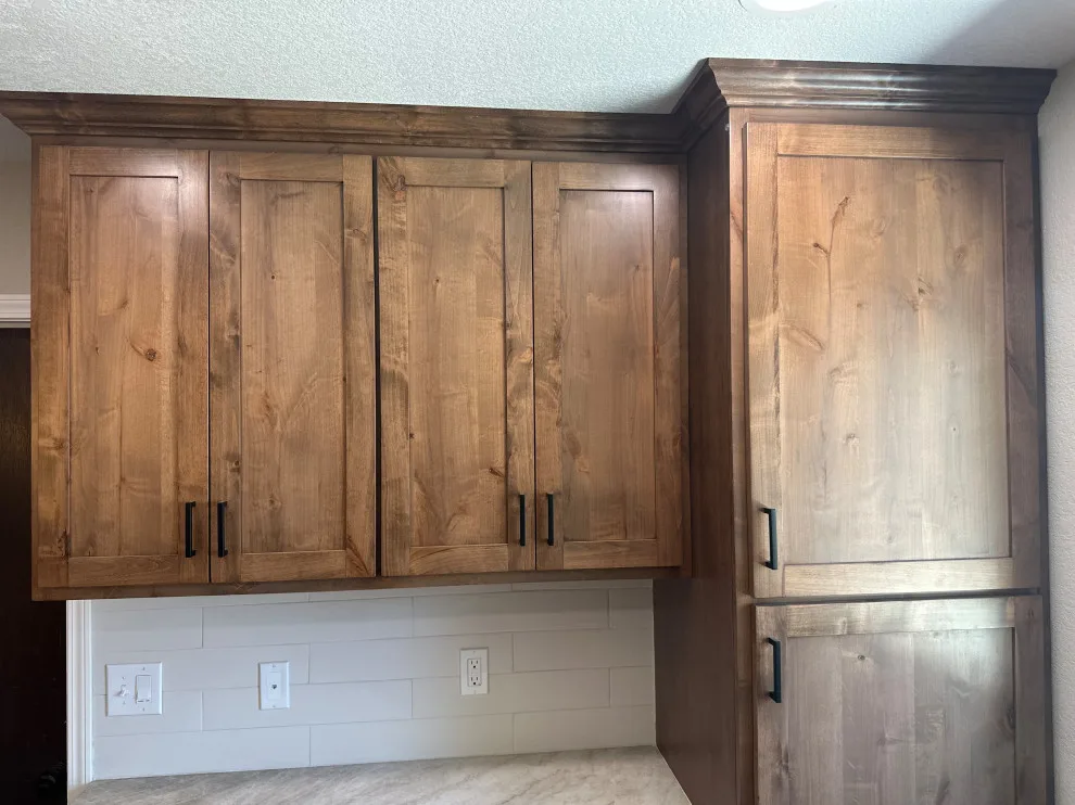 Custom Kitchen in Rustic Alder by Ponderosa Construction - Photo 4