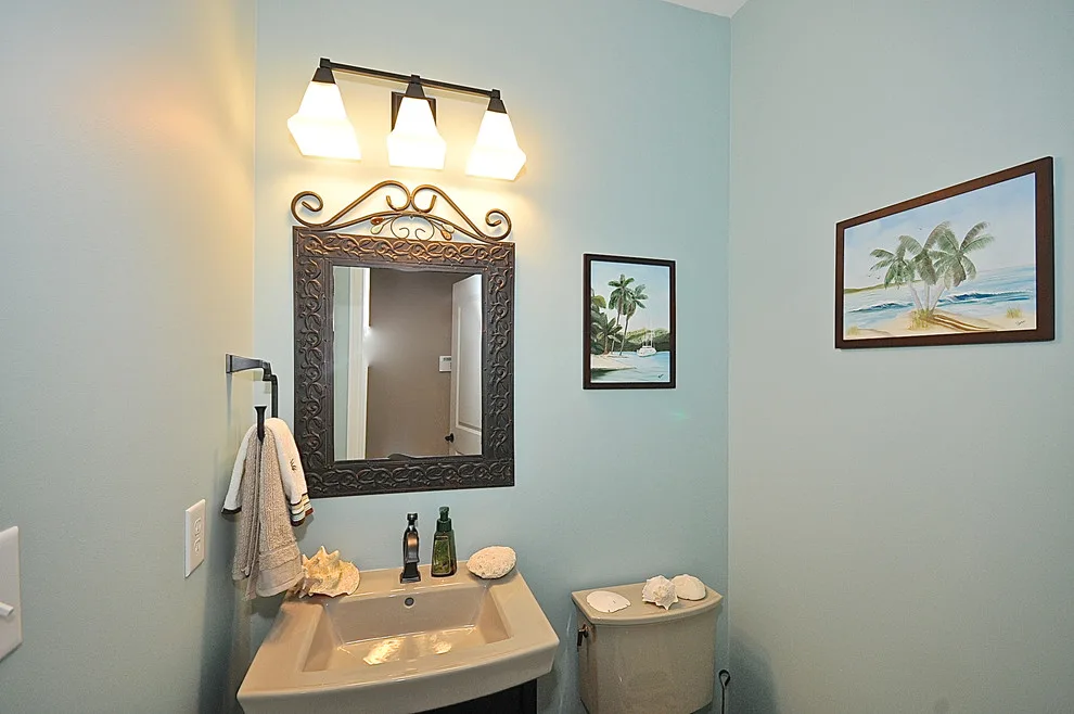 Sapphire Custom Home by GuyCo by The Guy Corporation - Photo 37