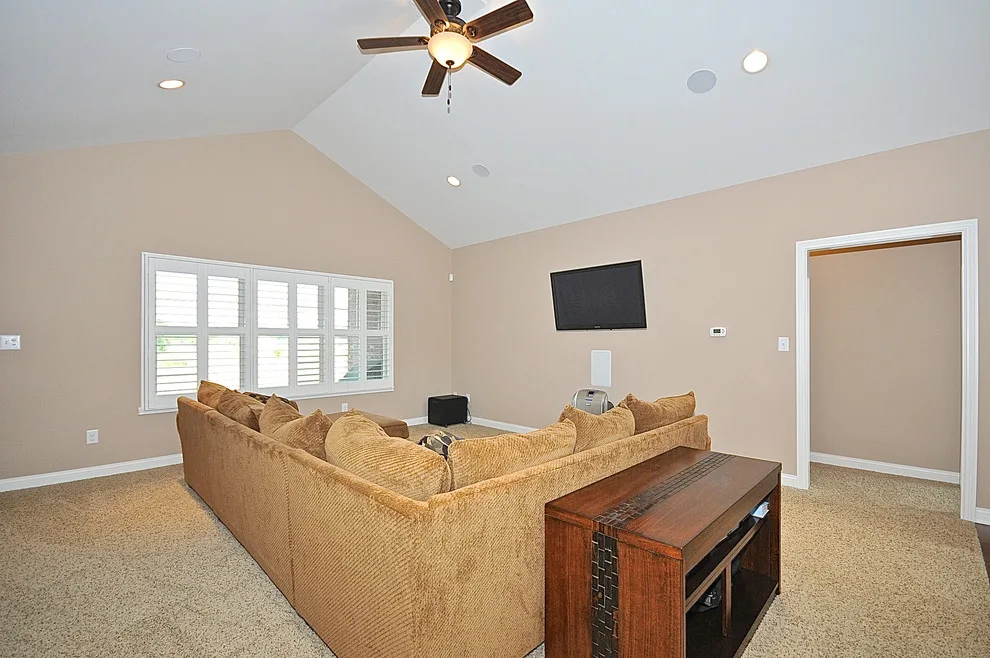 Sapphire Custom Home by GuyCo by The Guy Corporation - Photo 16