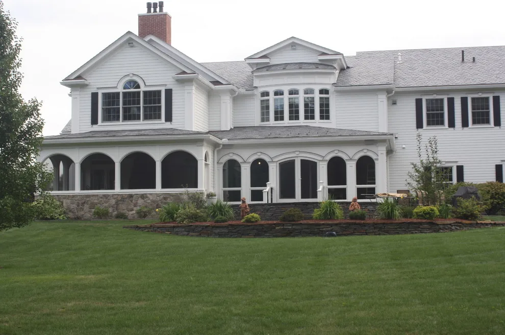 Cresthill by M.I.B. Construction & Hilltown Custom Cabinetry - Photo 4