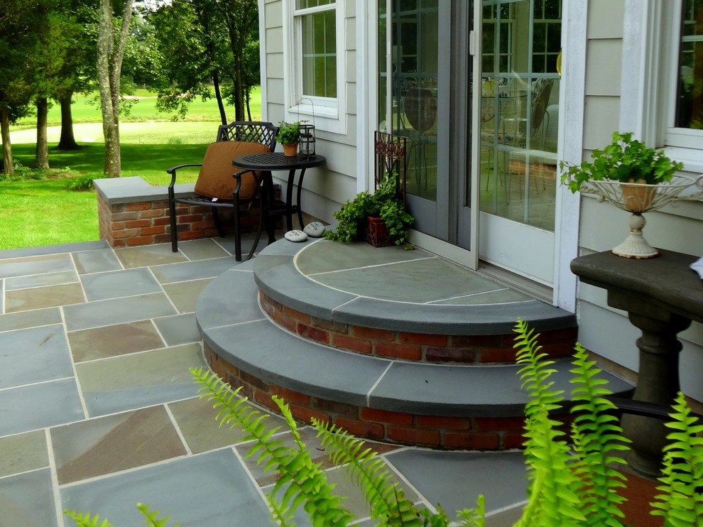 Petite Patio by Apple Tree Landscapes, Inc. - Photo 3