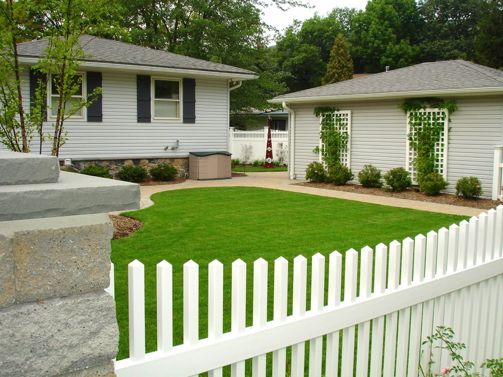 Lakeside Transformation - Before and After by Apple Tree Landscapes, Inc. - Photo 3