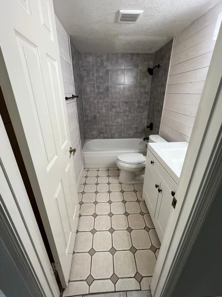 A&K Renovations And Home Repair,LLC - Photo 11