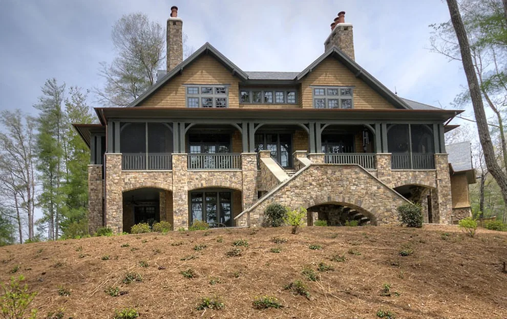 Lakehouse in Shingle Style by The Berry Group - Photo 41