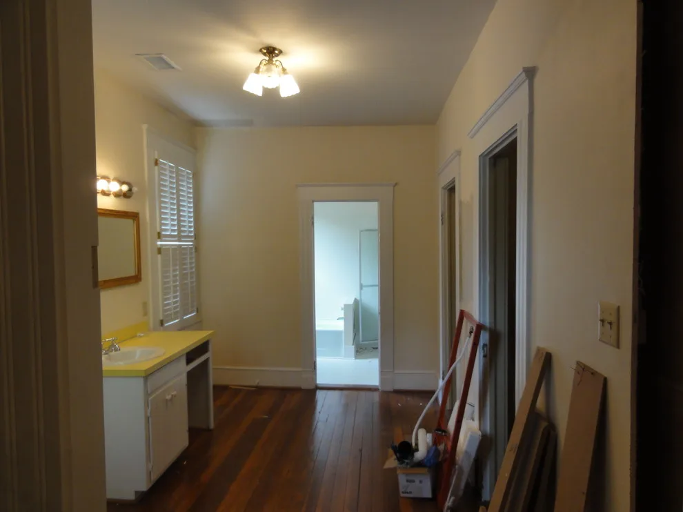 Heritage Bath by DeRhodes Construction - Photo 11