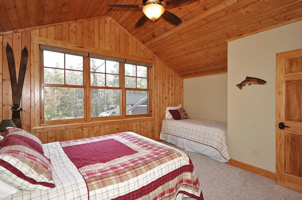 Silver Summit Cabin by Baratto Brothers Construction - Photo 40