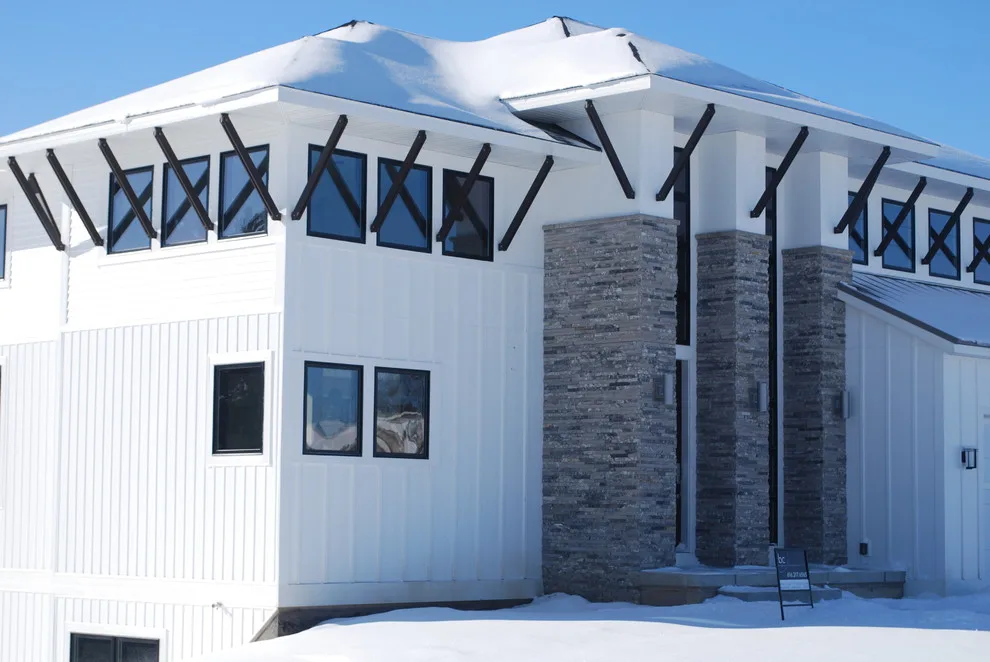 Contemporary Soft Exterior by Berghuis Construction LLC - Photo 4