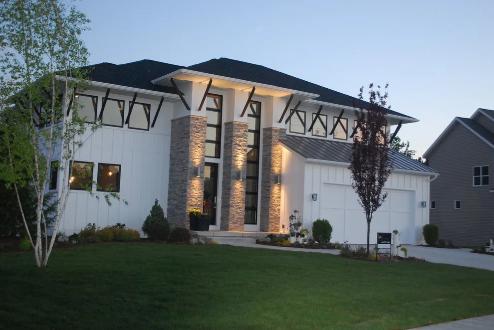 Contemporary Soft Exterior by Berghuis Construction LLC - Photo 6