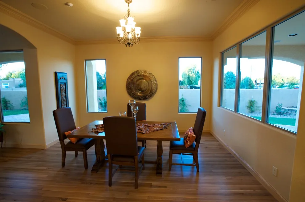 Casa de Estilo Español by John Kaltenbach Homes, Inc. - Photo 11