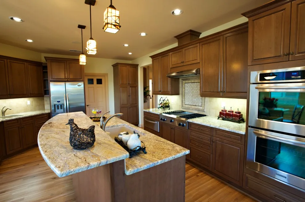 Casa de Estilo Español by John Kaltenbach Homes, Inc. - Photo 4
