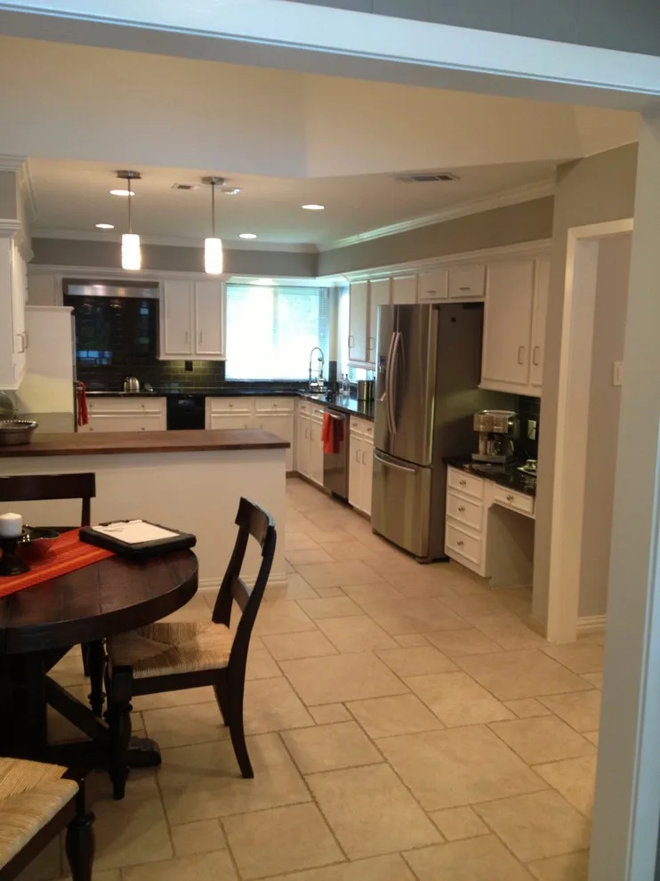 Expansive Estate by Servigon Construction Group - Photo 5