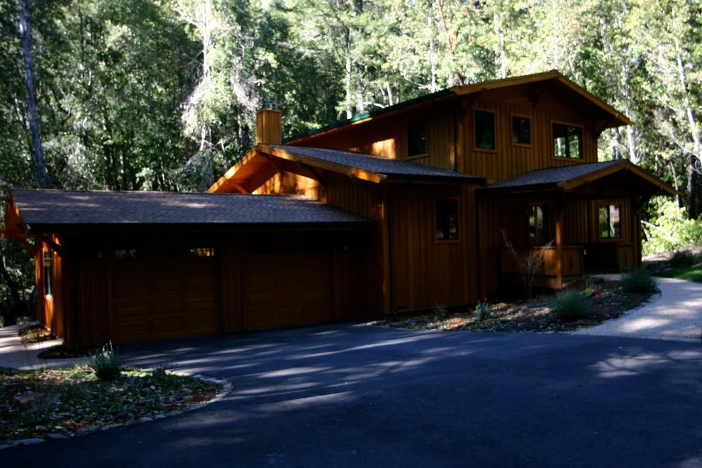 Coloring and Finishing by Anders Hagberg Construction - Photo 12
