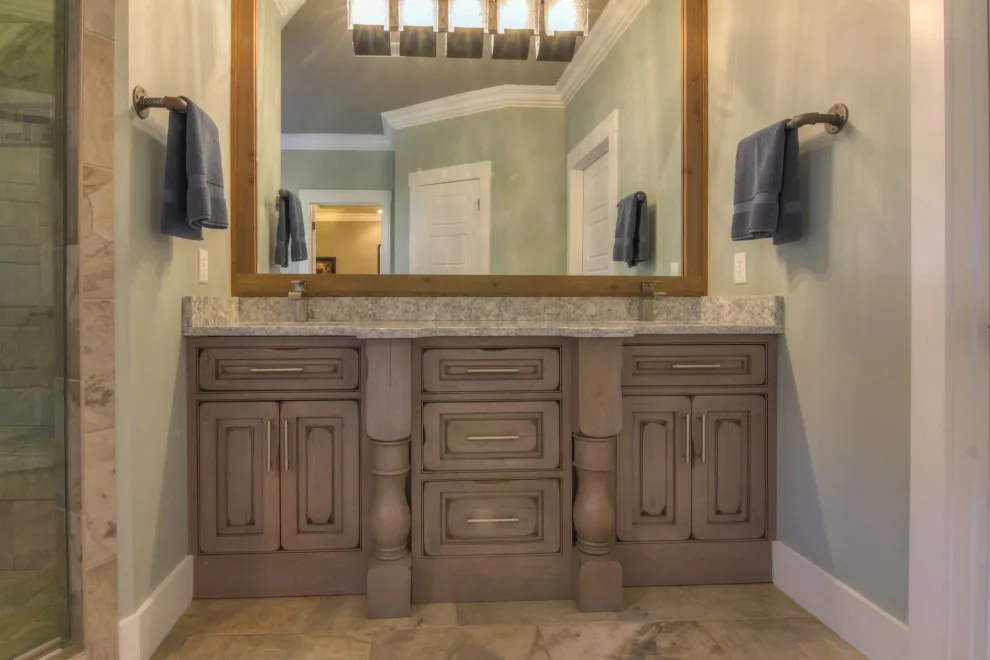 Courtyard Residence by Center Pointe Builders, LLC - Photo 4