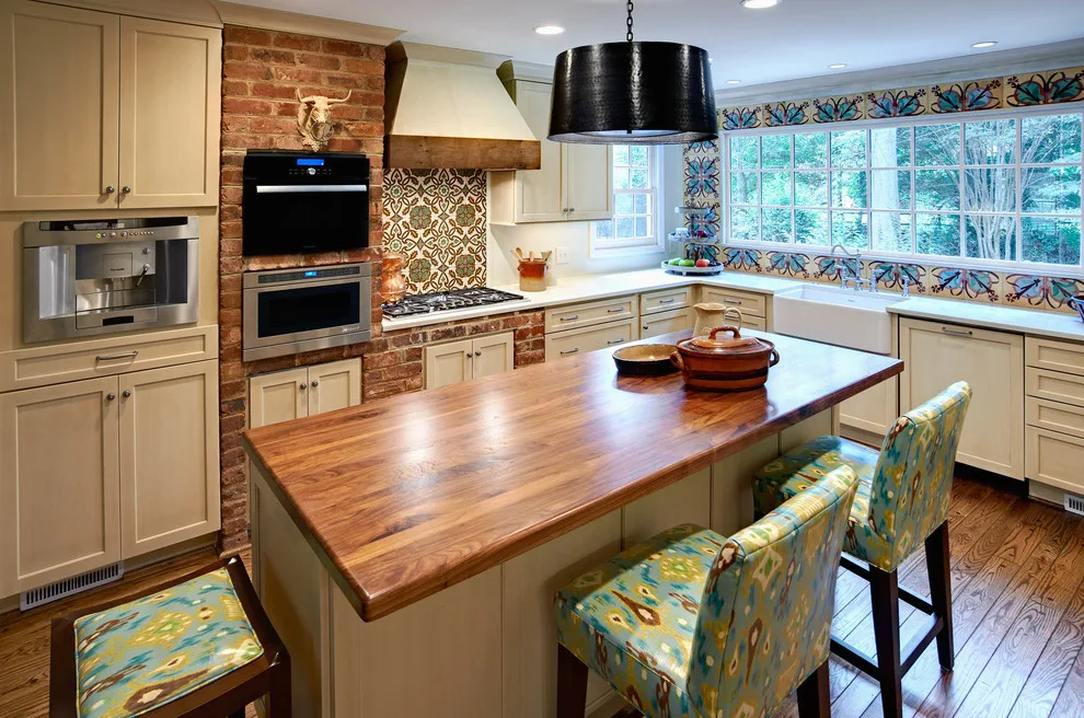 Cottage Culinary Space by DeRhodes Construction - Photo 6