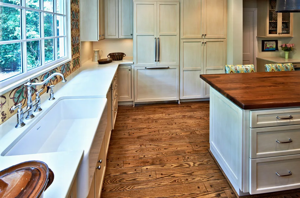 Cottage Culinary Space by DeRhodes Construction - Photo 9