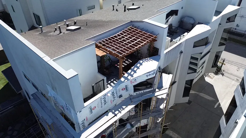 Ultimate Construction - Photo 3