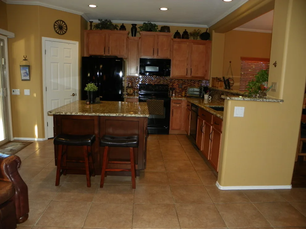 24-Hour Kitchen Makeover in Surprise by Tru Builders LLC - Photo 8