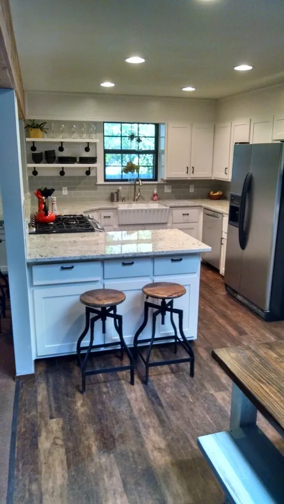 The Kitchen Renovation by J. Poe Construction Inc. - Photo 7