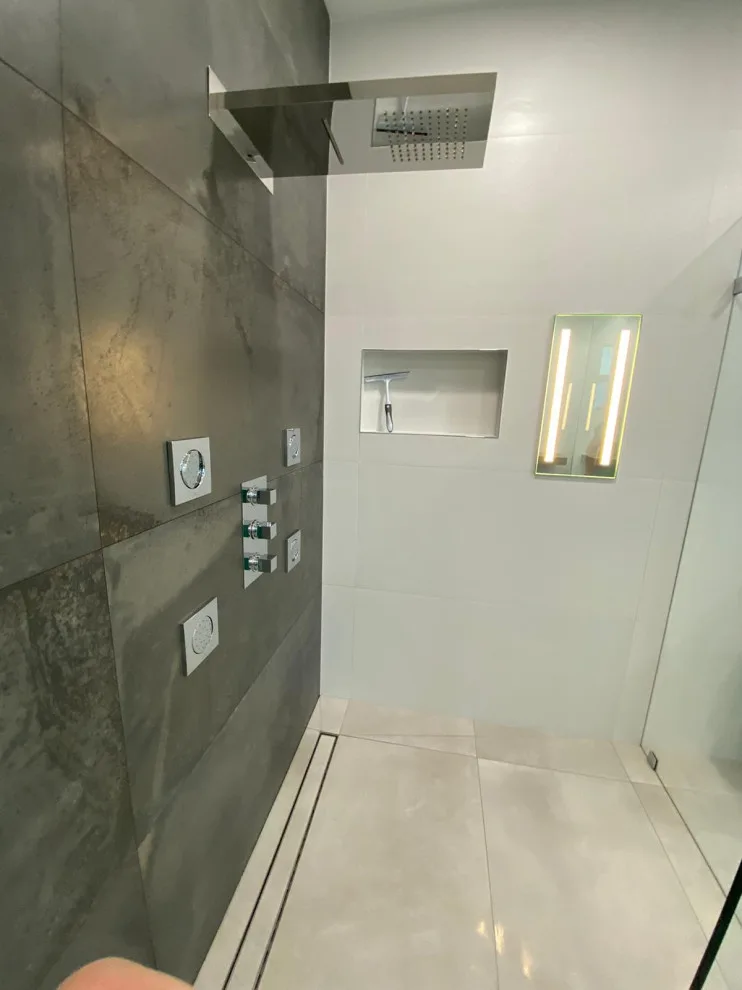 Complete overhaul of the primary bathroom by HKV Group - Photo 15