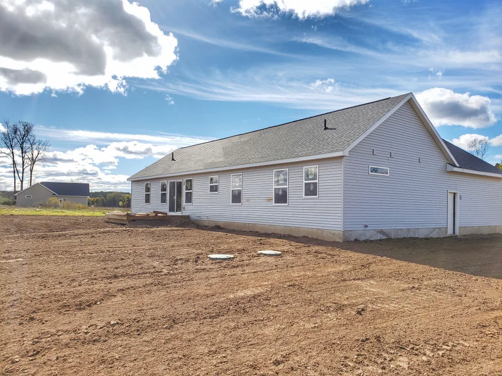 1758 Sq Ft Ranch House by Lavish Builders - Photo 11