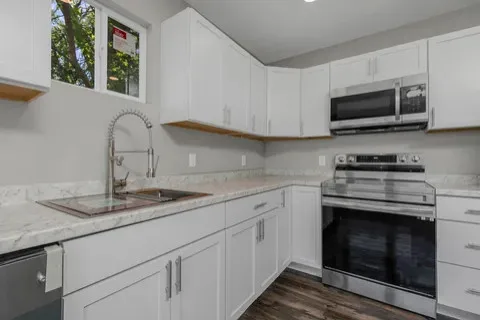 Fresh Home Construction by Project BluePrint LLC - Photo 24