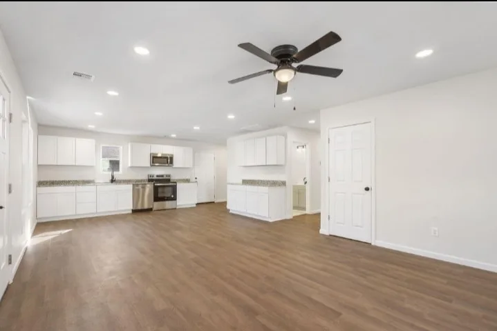 Fresh House Construction by Project BluePrint LLC - Photo 7