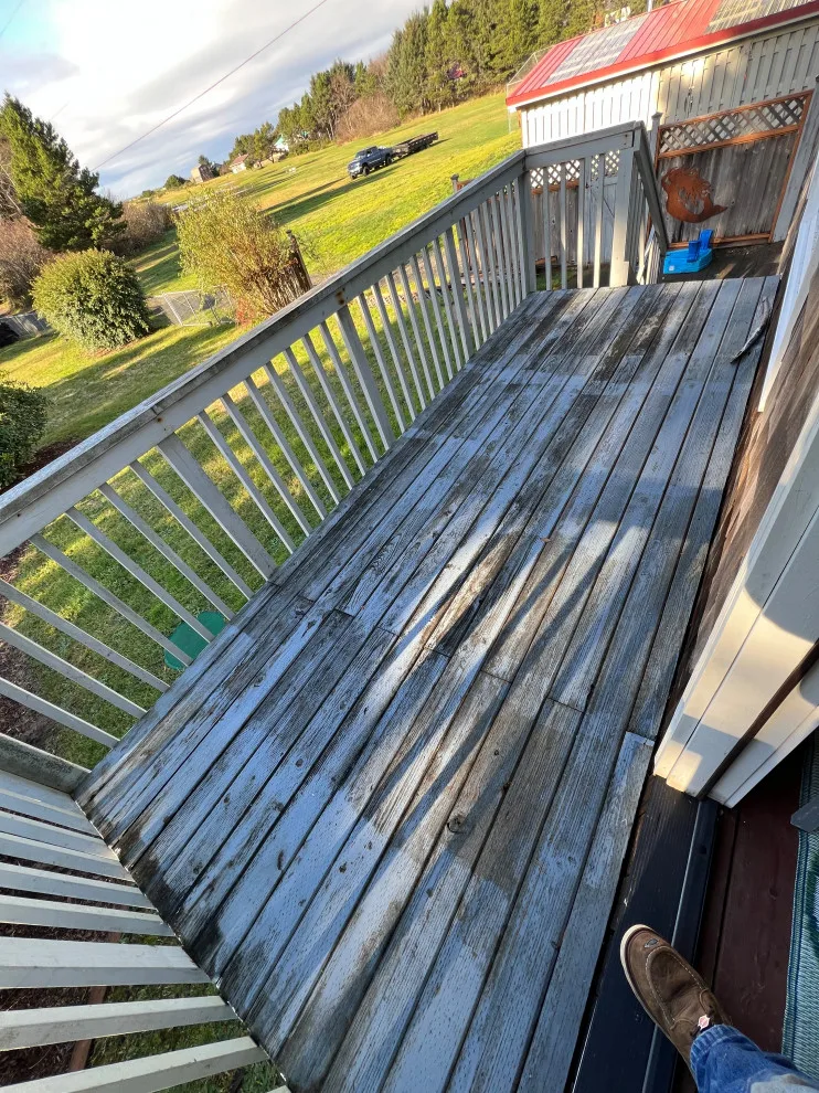 Trex Patio by Foxtail Finish Carpentry - Photo 11
