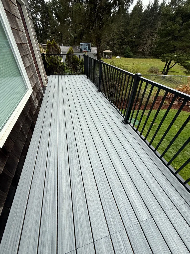 Trex Patio by Foxtail Finish Carpentry - Photo 12