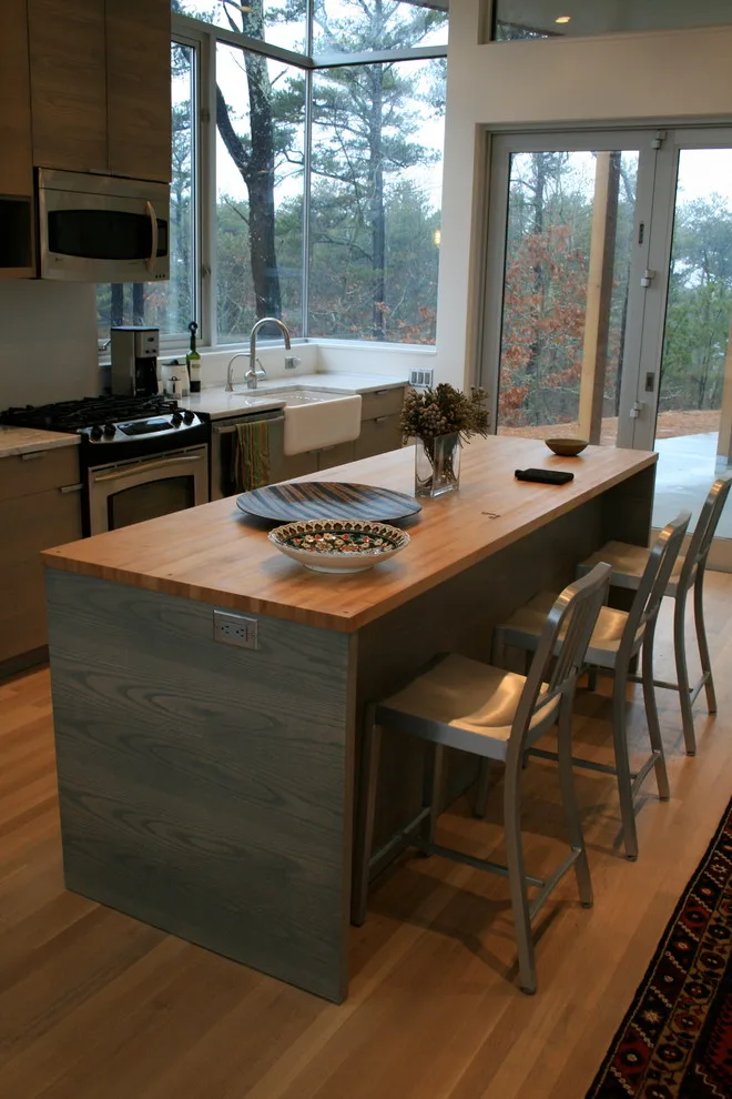 TROWER by Paquette Associates Inc. - Photo 3