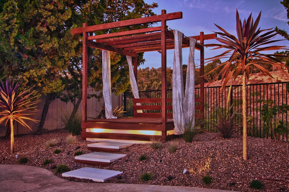 Modern San Diego Oasis by Mooch Exterior Designs, Inc. - Photo 12