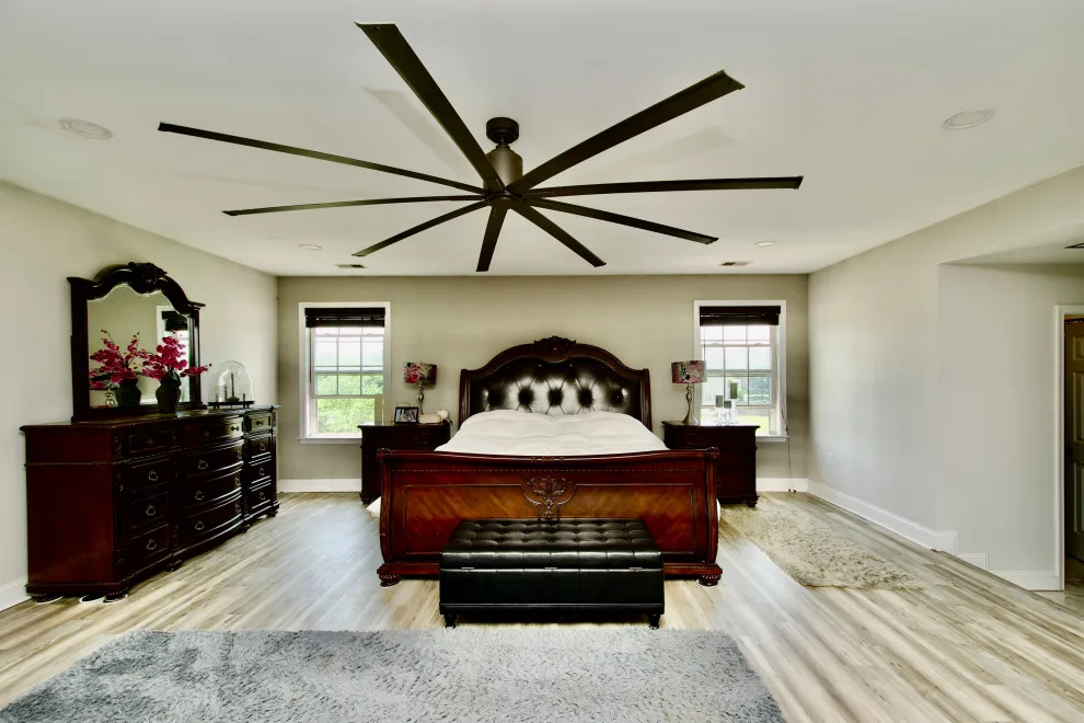 Contemporary Cashmere and Black Elegance by MSH Signature Home Improvements - Photo 14
