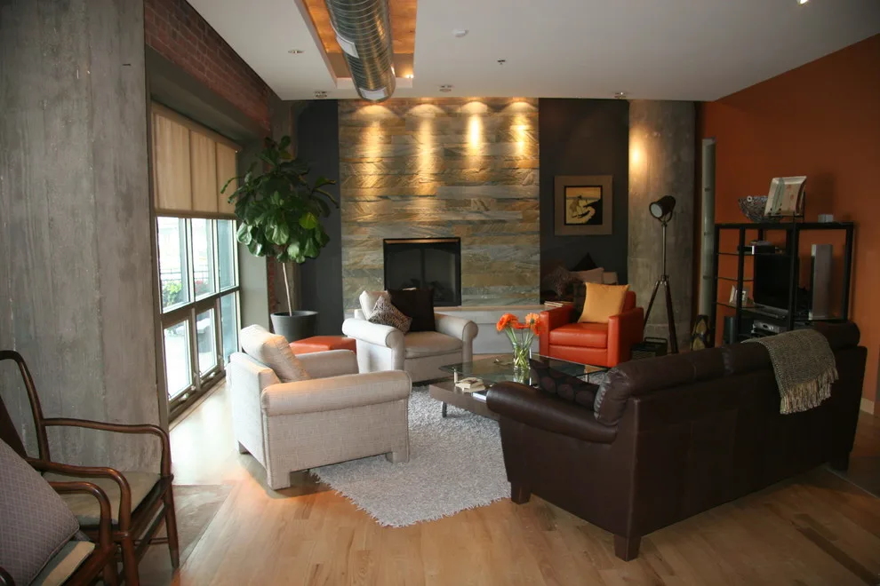 city apartment by Gary Rumbaugh Construction Company - Photo 6