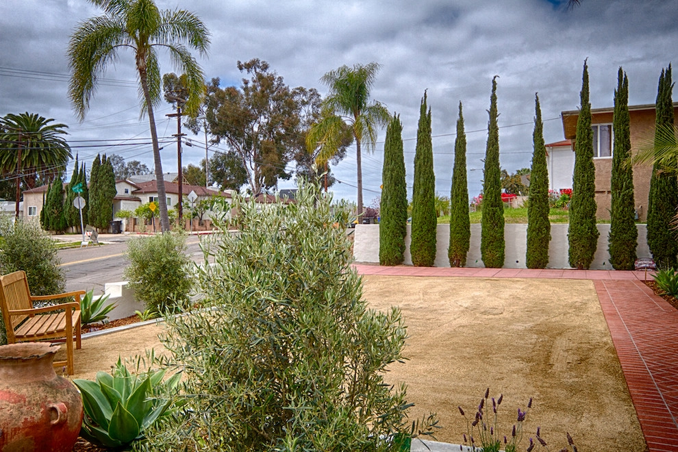 Spanish San Diego Front Yard by Mooch Exterior Designs, Inc. - Photo 9