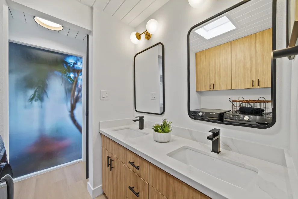 Vanderbilt Initiative by Regency General Contractors, Inc - Photo 12