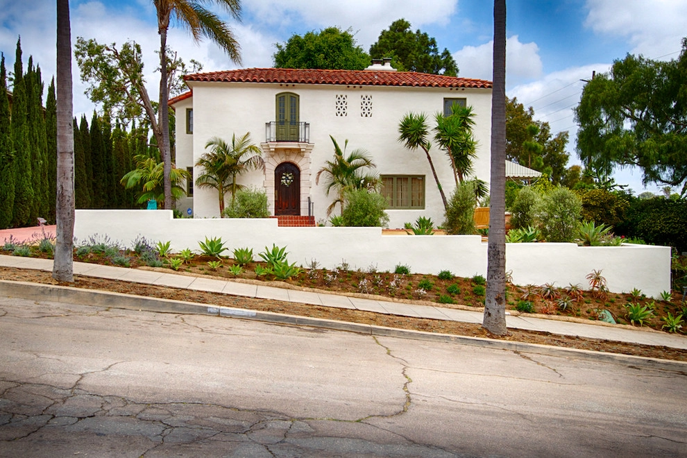 Spanish San Diego Front Yard by Mooch Exterior Designs, Inc. - Photo 8