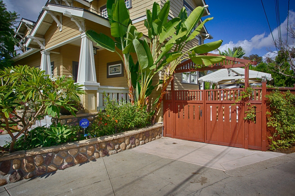 Mission Hills Terraced Canyon by Mooch Exterior Designs, Inc. - Photo 4