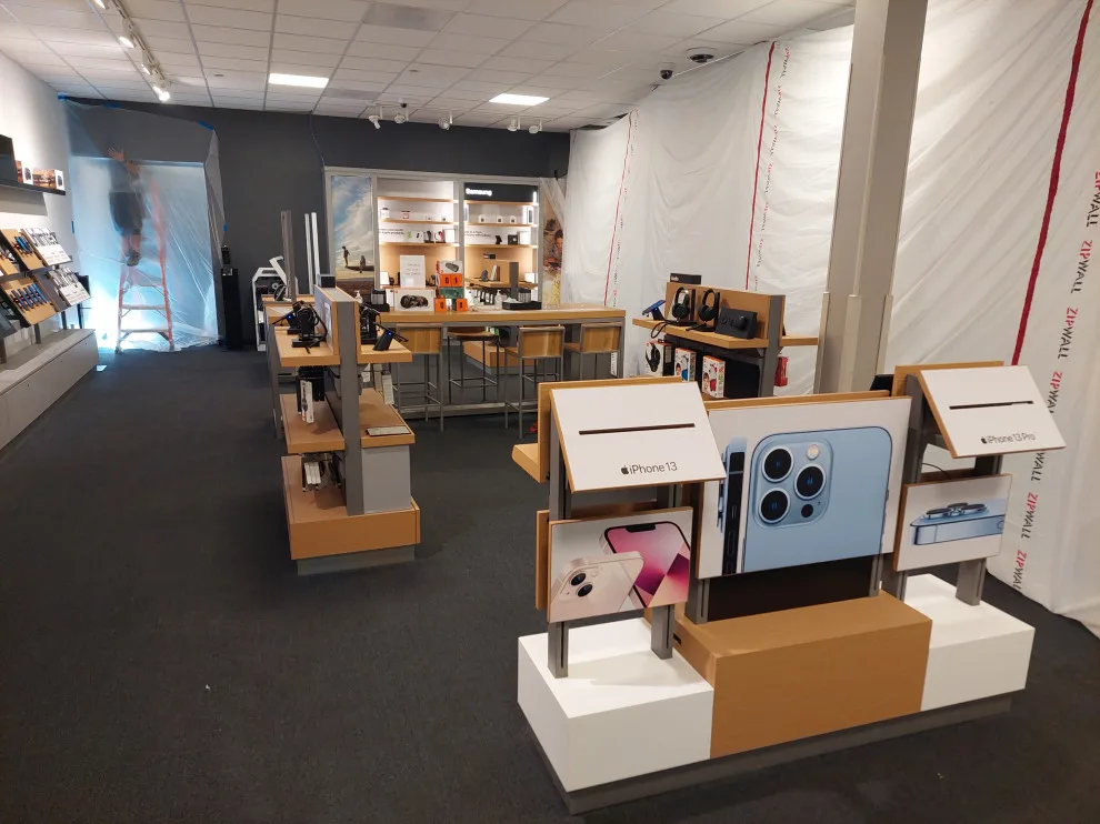 Verizon retail outlet by GEA Renovations LLC - Photo 8