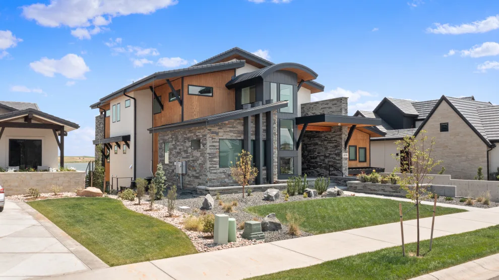 Bespoke Waterfront Residence by Quinn Custom Homes LLC - Photo 15