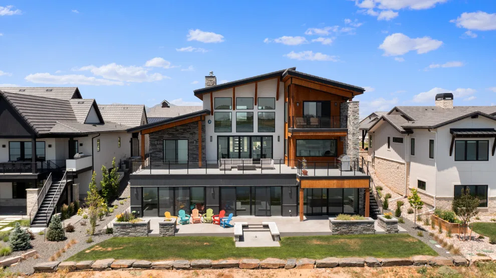 Bespoke Waterfront Residence by Quinn Custom Homes LLC - Photo 17