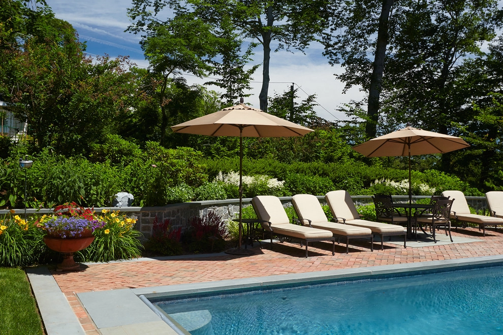 East Hills Residence by Morell Landscape Associates - Photo 2