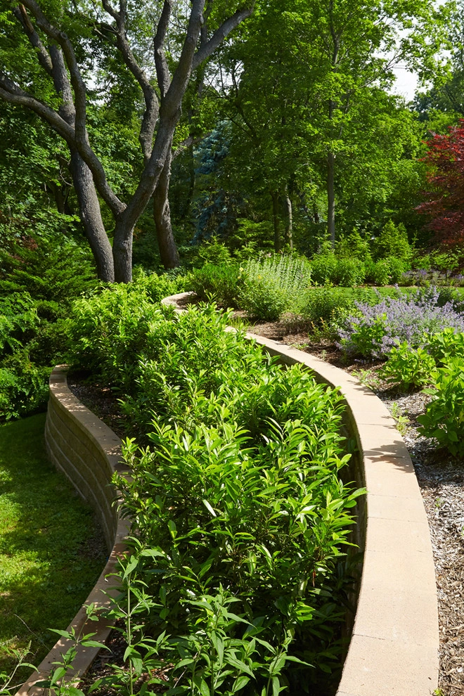 Sands Point Residence by Morell Landscape Associates - Photo 3