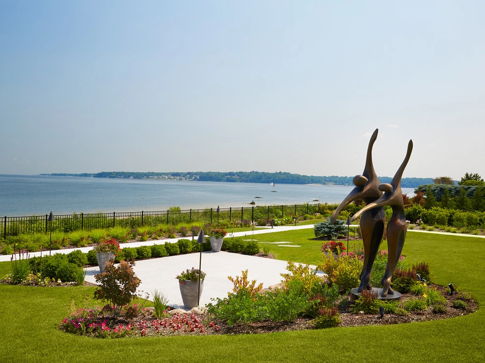 Sands Point Contemporary by Morell Landscape Associates - Photo 2