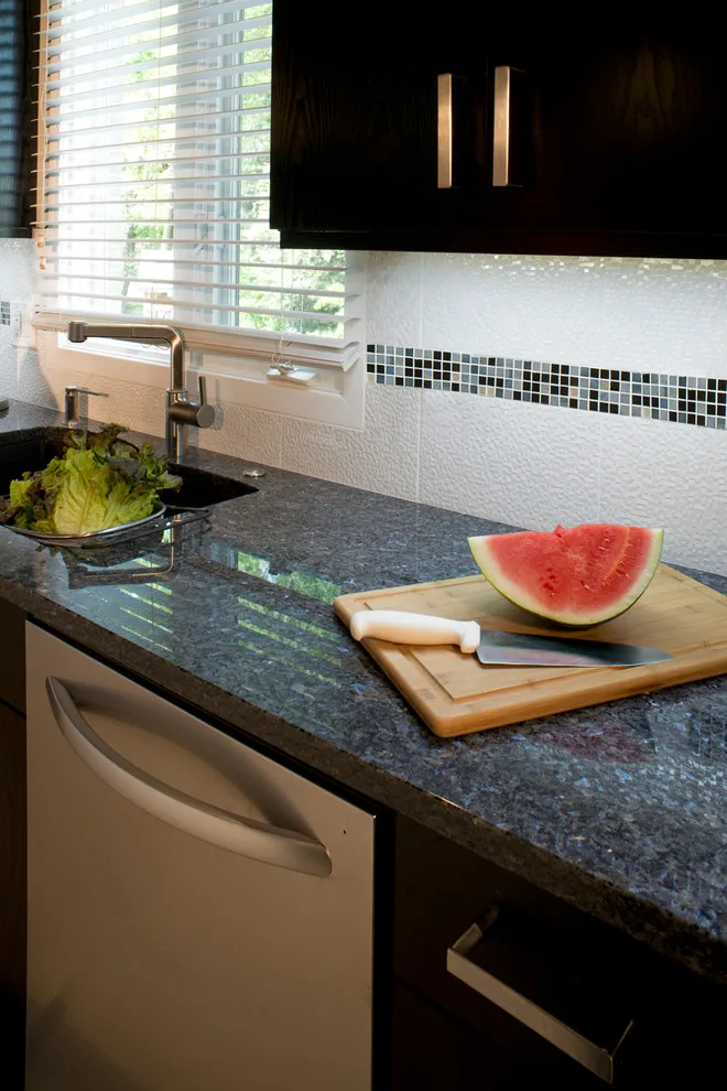 Bloomfield West Kitchen by Newmyer Distinctive Remodeling - Photo 2
